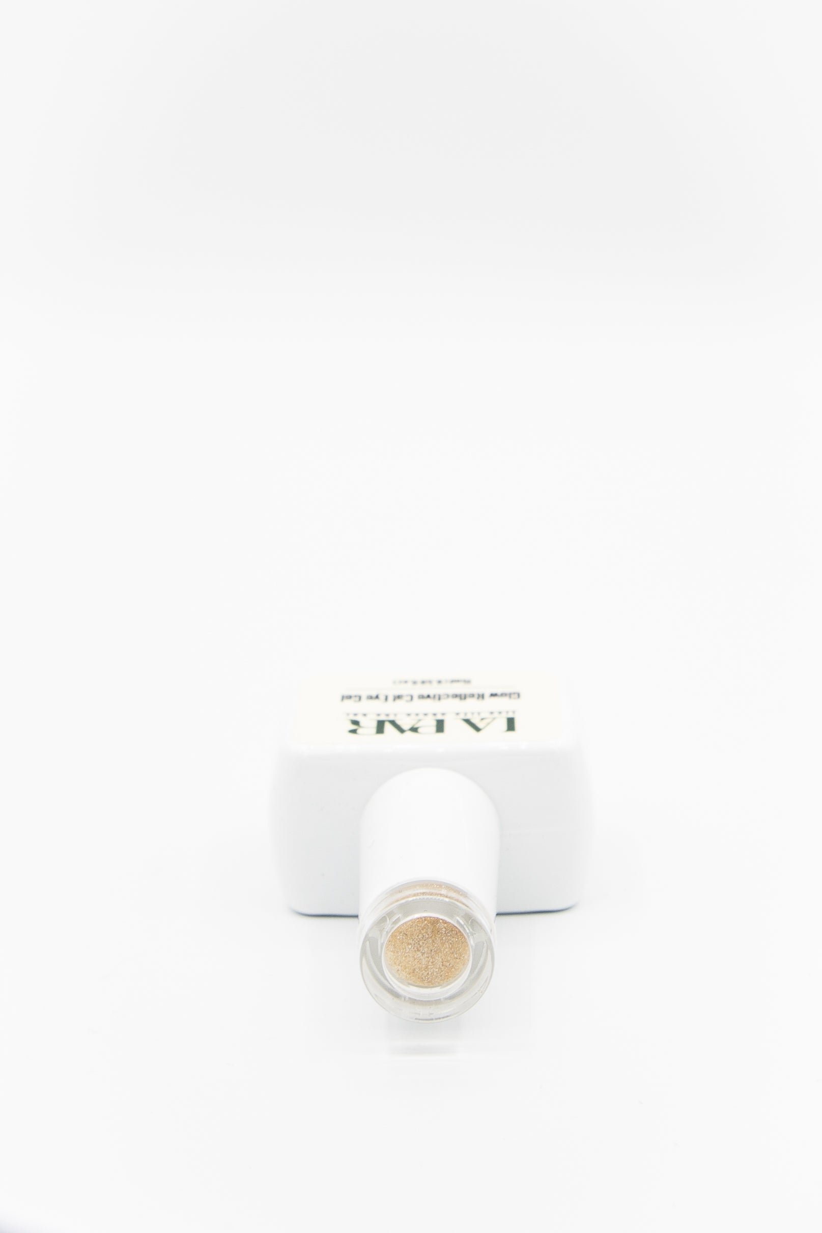 La Par Yellow Diamond #7 Glow Reflective Cat Eye Gel Polish bottle cap