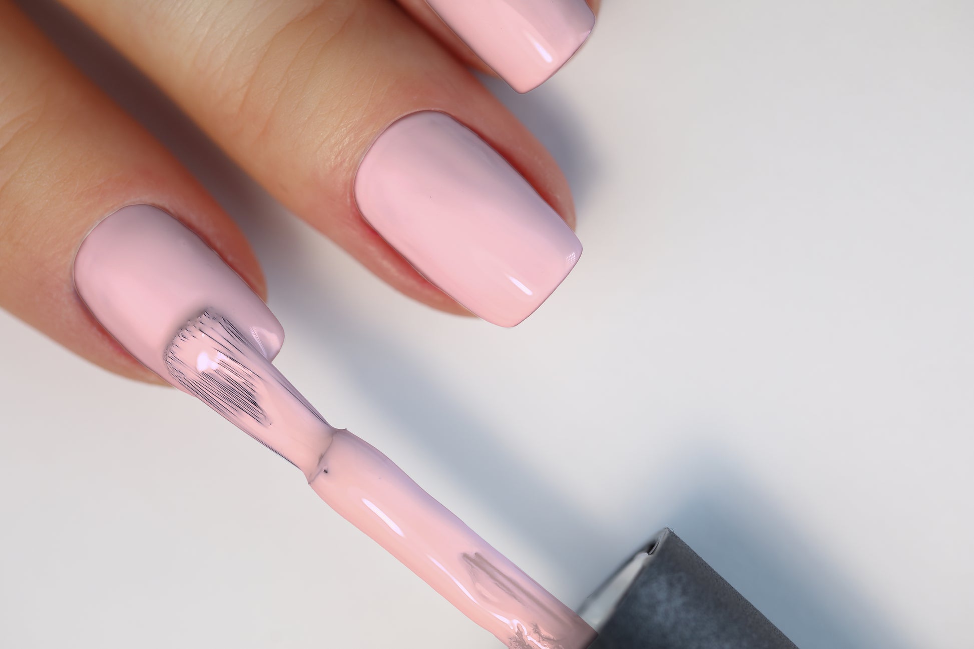 La Par Feminine Mystique #15 Polish on nails