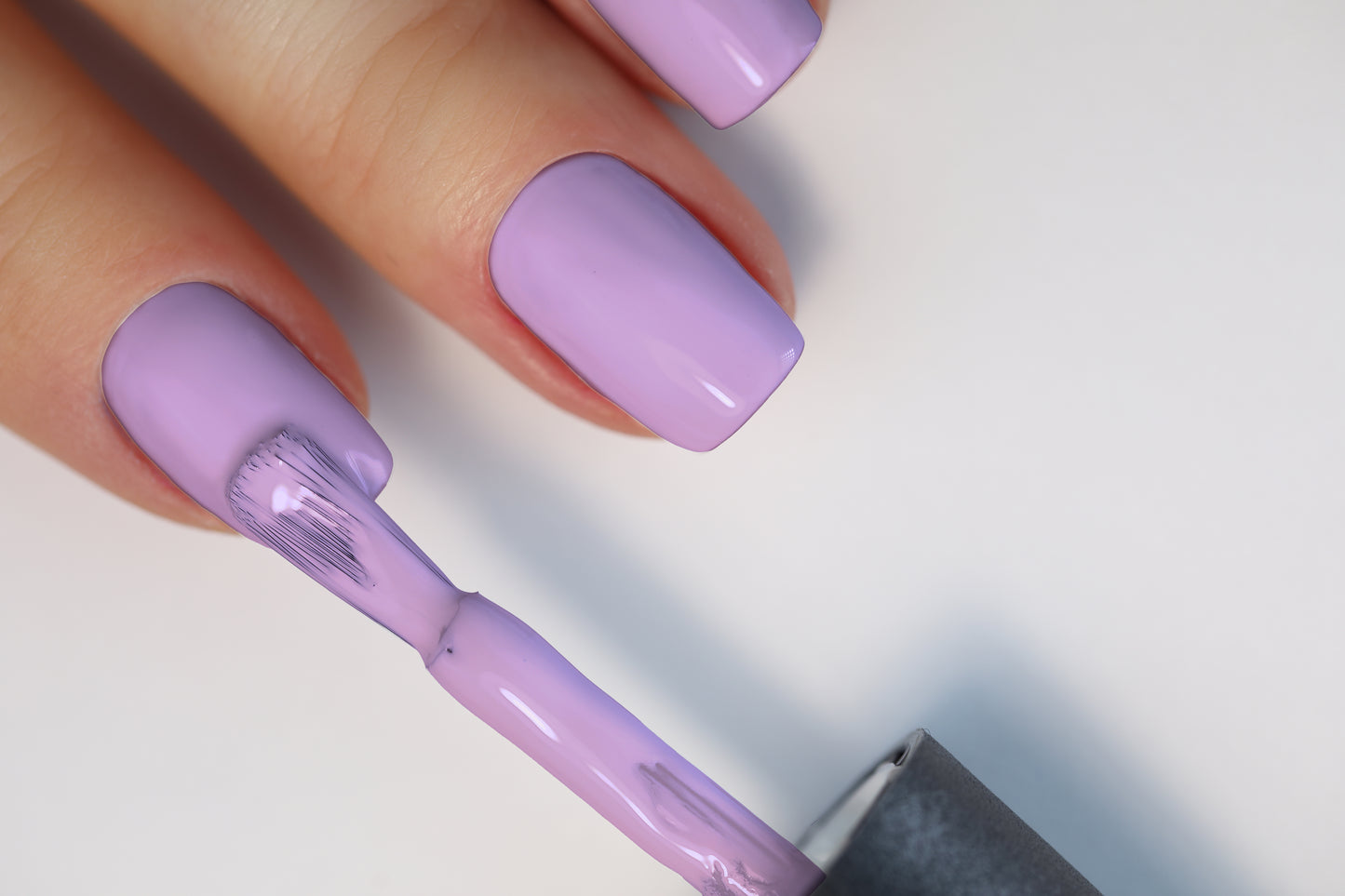 La Par Lost In Hollywood #56 Polish on nails