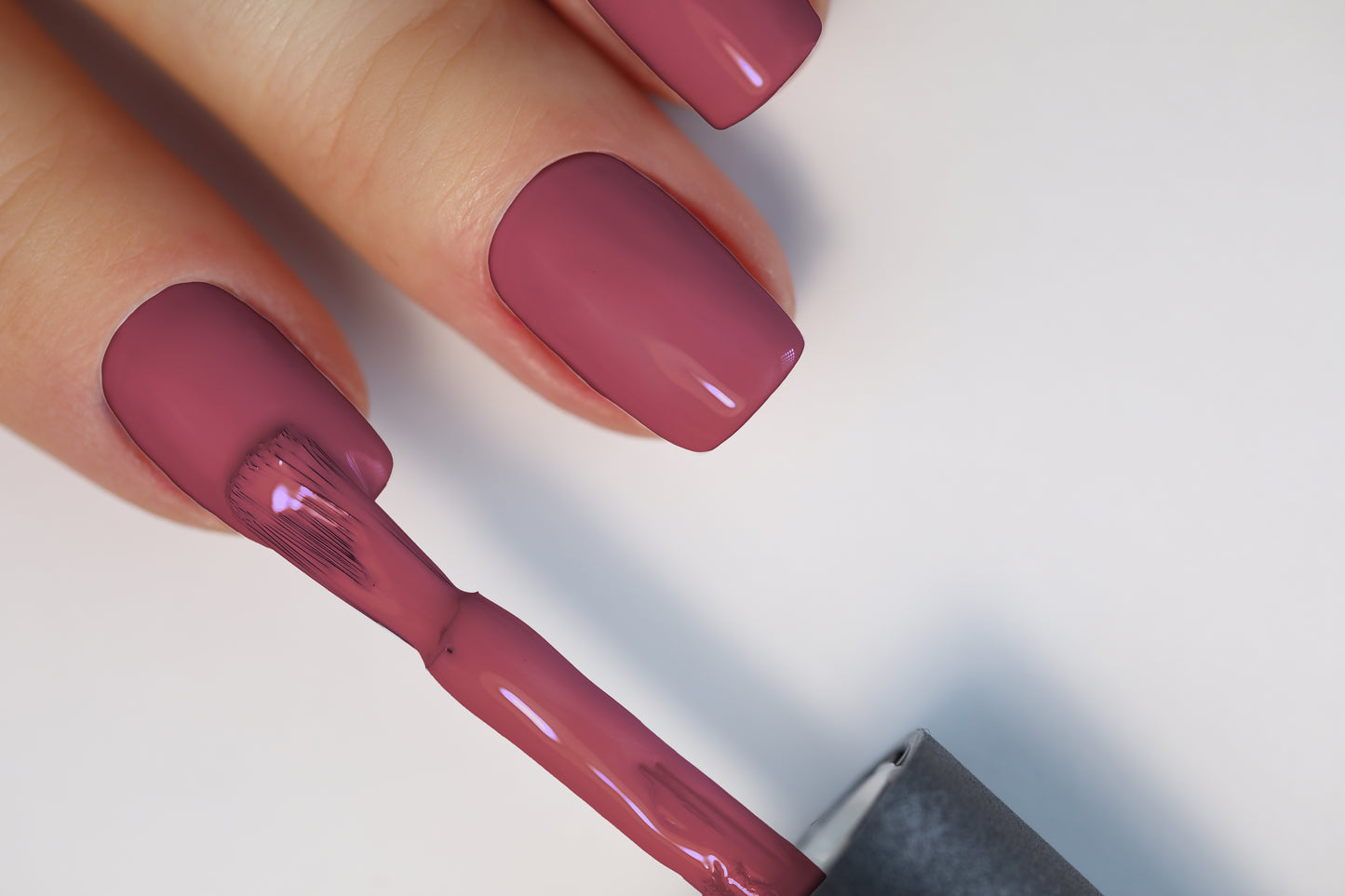 La Par Valet Only #50 Polish on nails